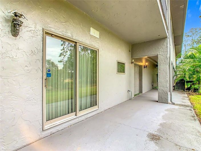 Image No.64-5 Bed Property for sale