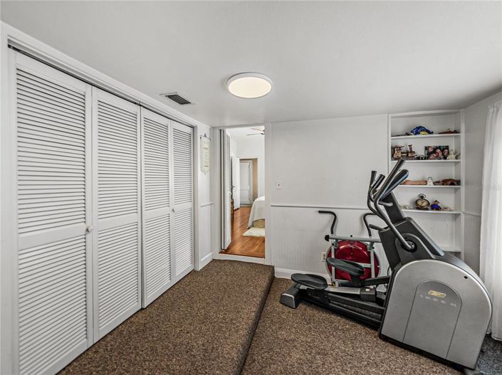 Image No.44-5 Bed Property for sale