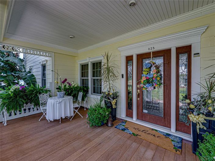 Image No.5-5 Bed Property for sale