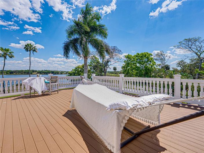 Image No.54-5 Bed Property for sale