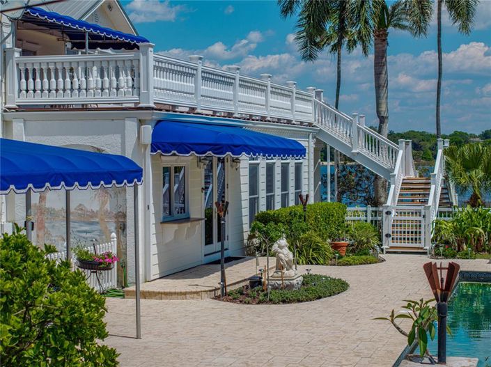 Image No.59-5 Bed Property for sale