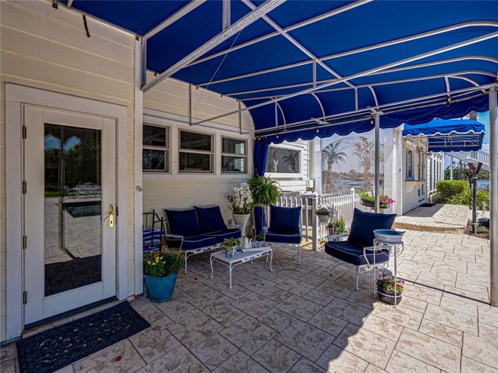 Image No.73-5 Bed Property for sale