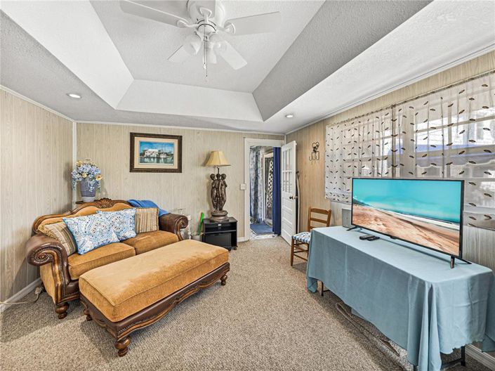 Image No.78-5 Bed Property for sale