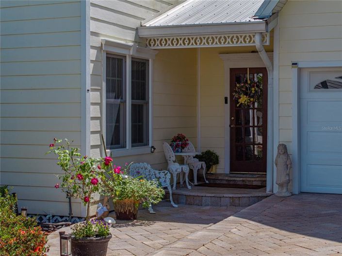 Image No.89-5 Bed Property for sale