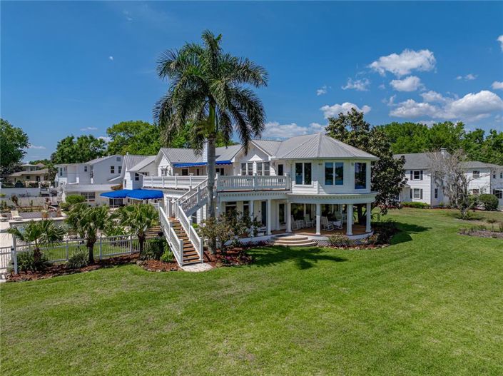 Image No.91-5 Bed Property for sale