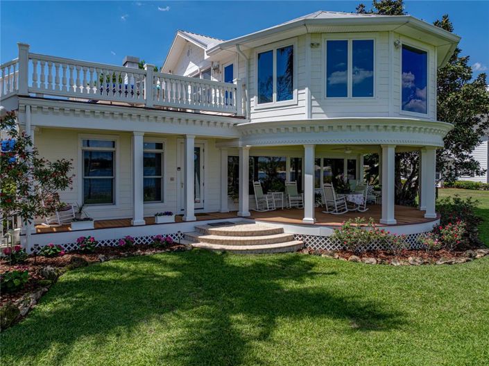 Image No.92-5 Bed Property for sale