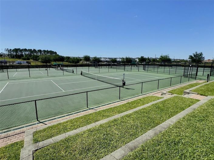 Image No.27-3 Bed Townhouse for sale