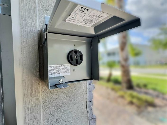 Image No.29-3 Bed Townhouse for sale