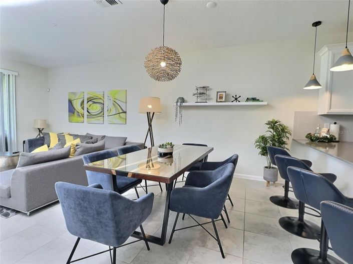 Image No.6-3 Bed Townhouse for sale