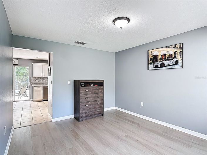 Image No.4-Propriété de 5 chambres à vendre à Davenport