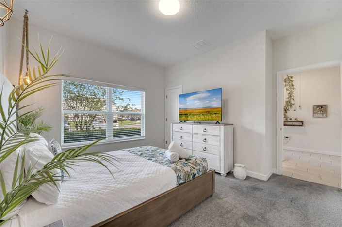 Image No.13-4 Bed Townhouse for sale