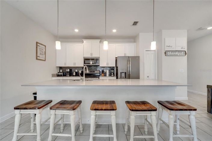 Image No.23-4 Bed Townhouse for sale