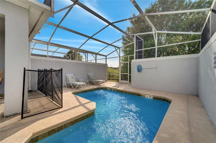 Image No.29-4 Bed Townhouse for sale