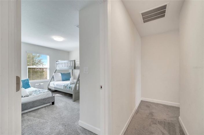 Image No.40-4 Bed Townhouse for sale