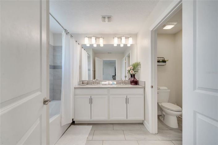 Image No.43-4 Bed Townhouse for sale