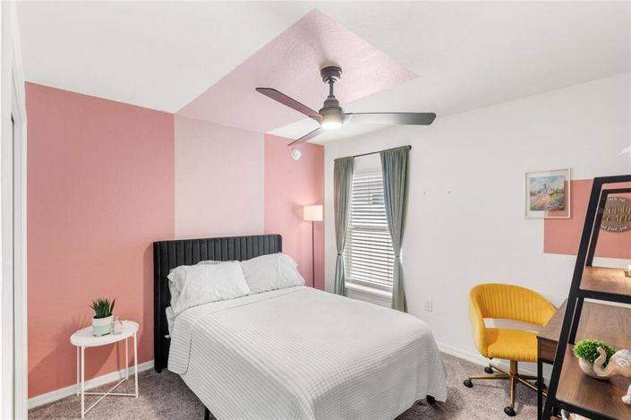 Image No.19-3 Bed Property for sale