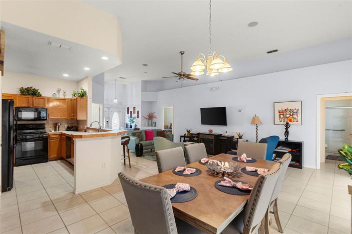 Image No.13-4 Bed Property for sale