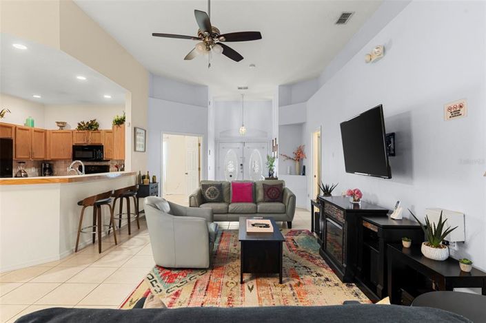 Image No.7-4 Bed Property for sale