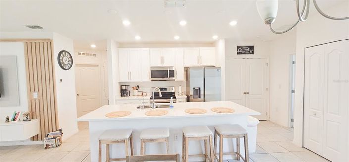 Image No.3-3 Bed Property for sale