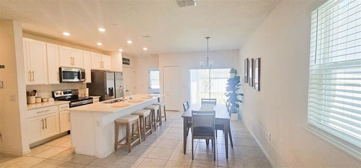 Image No.4-3 Bed Property for sale