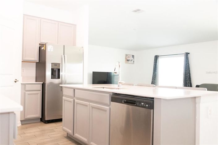 Image No.14-3 Bed Property for sale