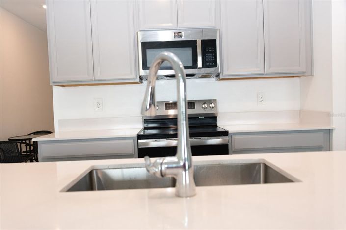 Image No.18-3 Bed Property for sale