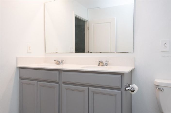 Image No.33-3 Bed Property for sale