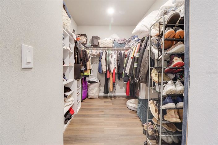 Image No.21-4 Bed Property for sale