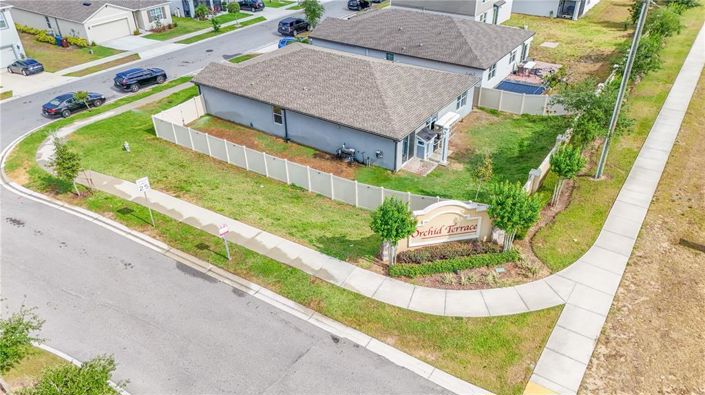 Image No.4-4 Bed Property for sale