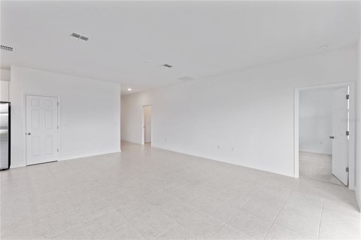 Image No.10-4 Bed Property for sale