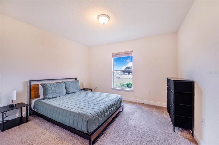 Image No.28-3 Bed Property for sale