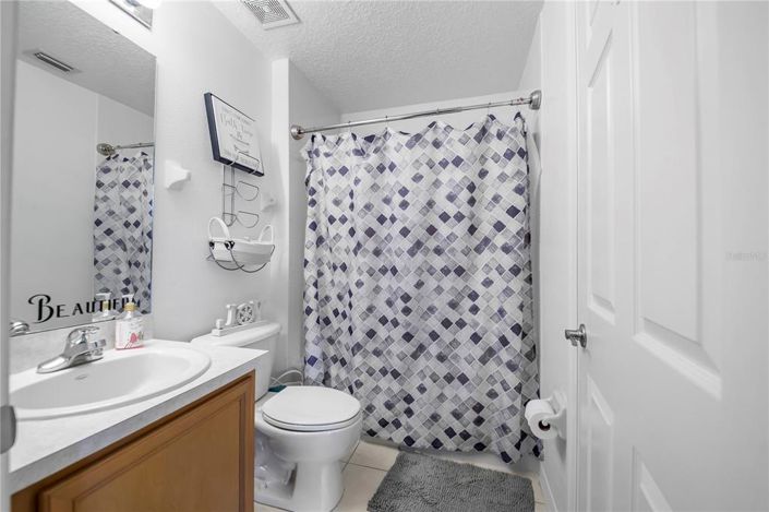 Image No.35-5 Bed Property for sale