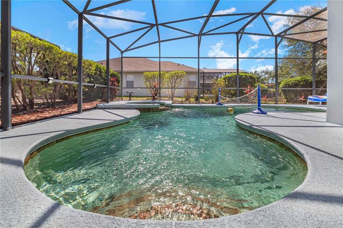 Image No.46-5 Bed Property for sale