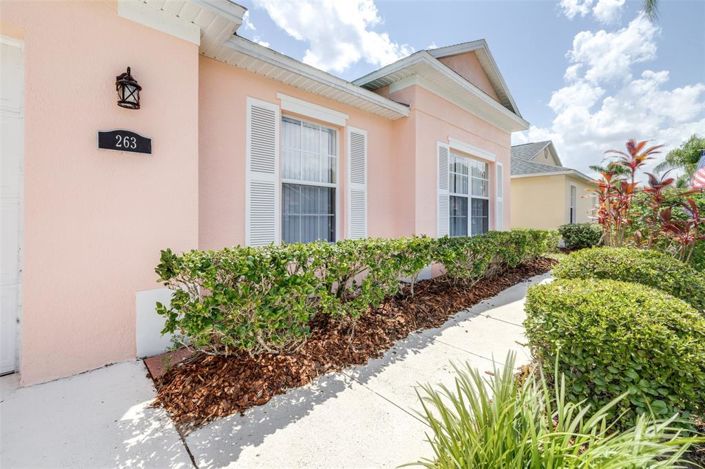 Image No.3-4 Bed Property for sale