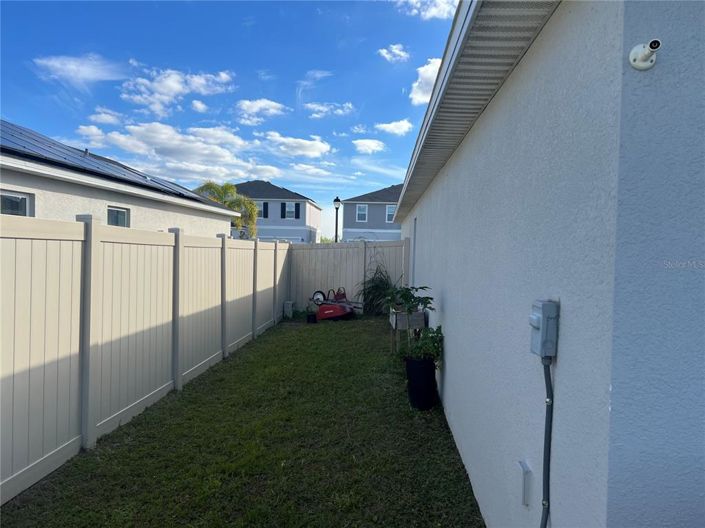 Image No.4-4 Bed Property for sale