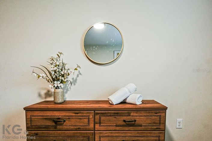 Image No.32-4 Bed Townhouse for sale