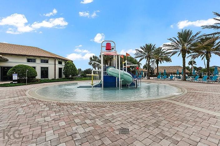 Image No.52-4 Bed Townhouse for sale