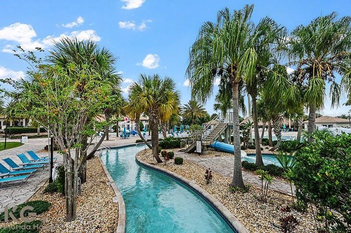 Image No.54-4 Bed Townhouse for sale