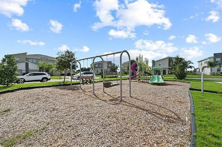 Image No.64-4 Bed Townhouse for sale