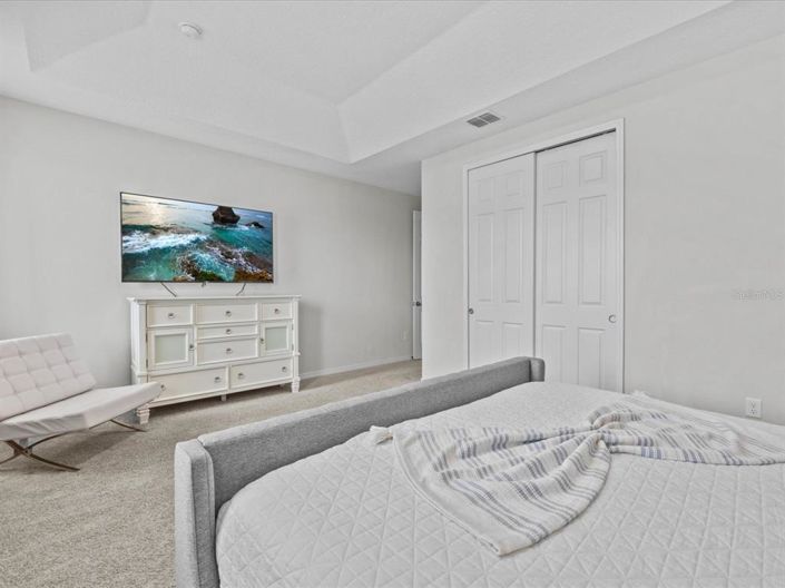 Image No.20-7 Bed Property for sale