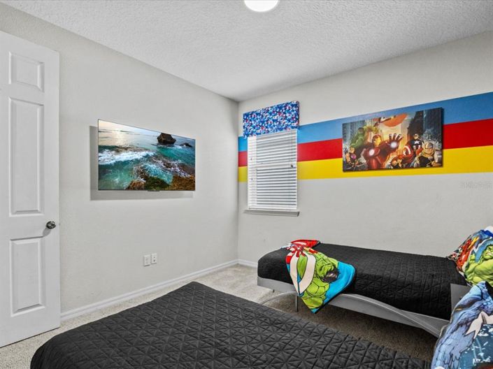 Image No.27-7 Bed Property for sale