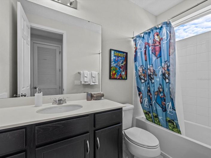 Image No.28-7 Bed Property for sale