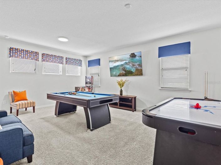 Image No.43-7 Bed Property for sale