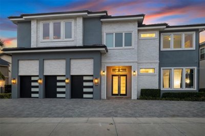 10 Bed Property for sale