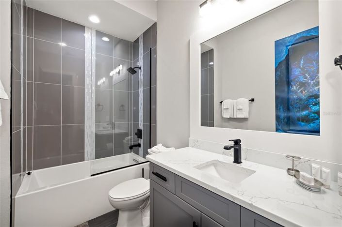 Image No.47-10 Bed Property for sale