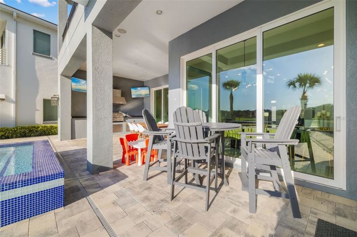 Image No.71-10 Bed Property for sale