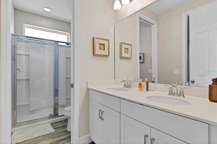 Image No.29-Propriété de 9 chambres à vendre à Kissimmee