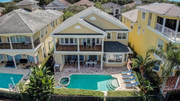 Image No.1-5 Bed Property for sale