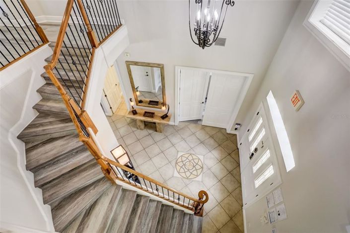 Image No.27-5 Bed Property for sale