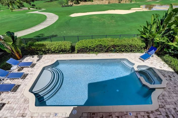 Image No.4-5 Bed Property for sale